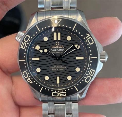 navy frogman omega seamaster